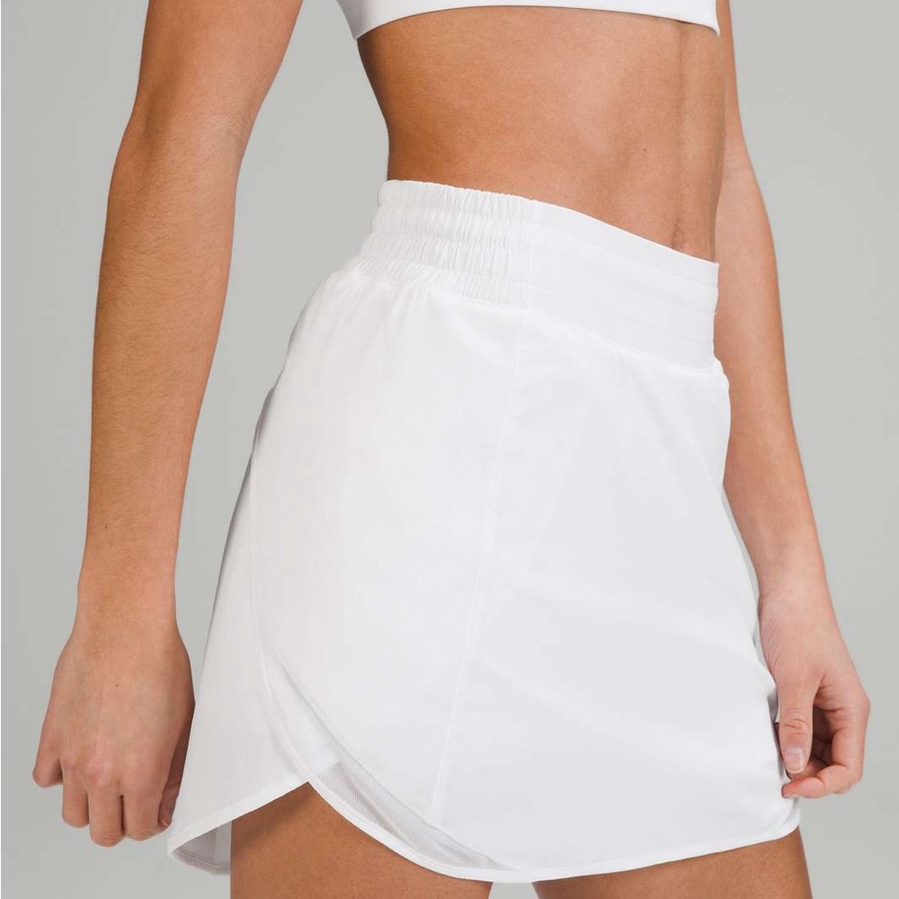 Lululemon Hotty Hot High-Rise Skirt *Long , White, Size 10, EUC
